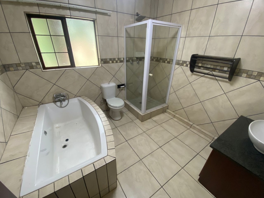 3 Bedroom Property for Sale in Waterval East North West
